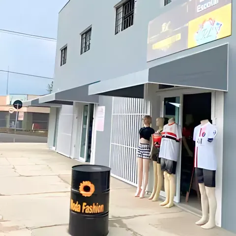 Toldo fixo de lona em São José do Rio Pardo — referência do conjunto